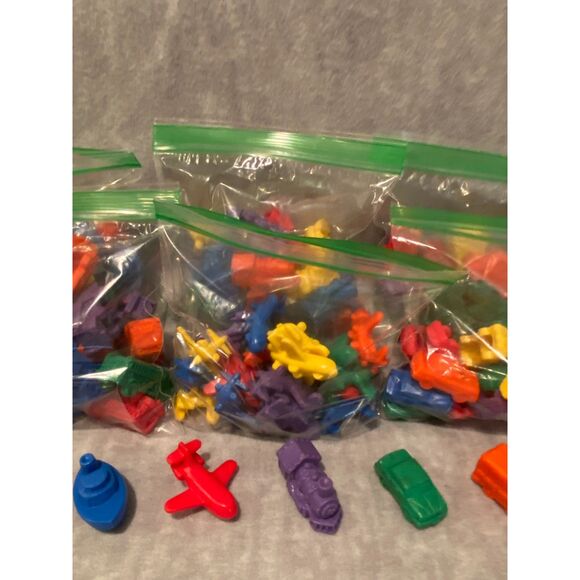 Learning Resources Mini Motors Counting Sorting‎ STEM 6 Shapes - 131 Total - Picture 8 of 10